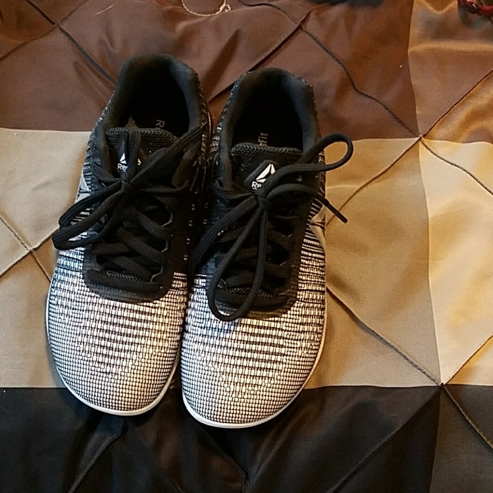 Cross fit sneakers